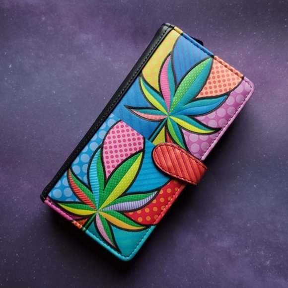 NWT Pop Art Wallet - Picture 7 of 7